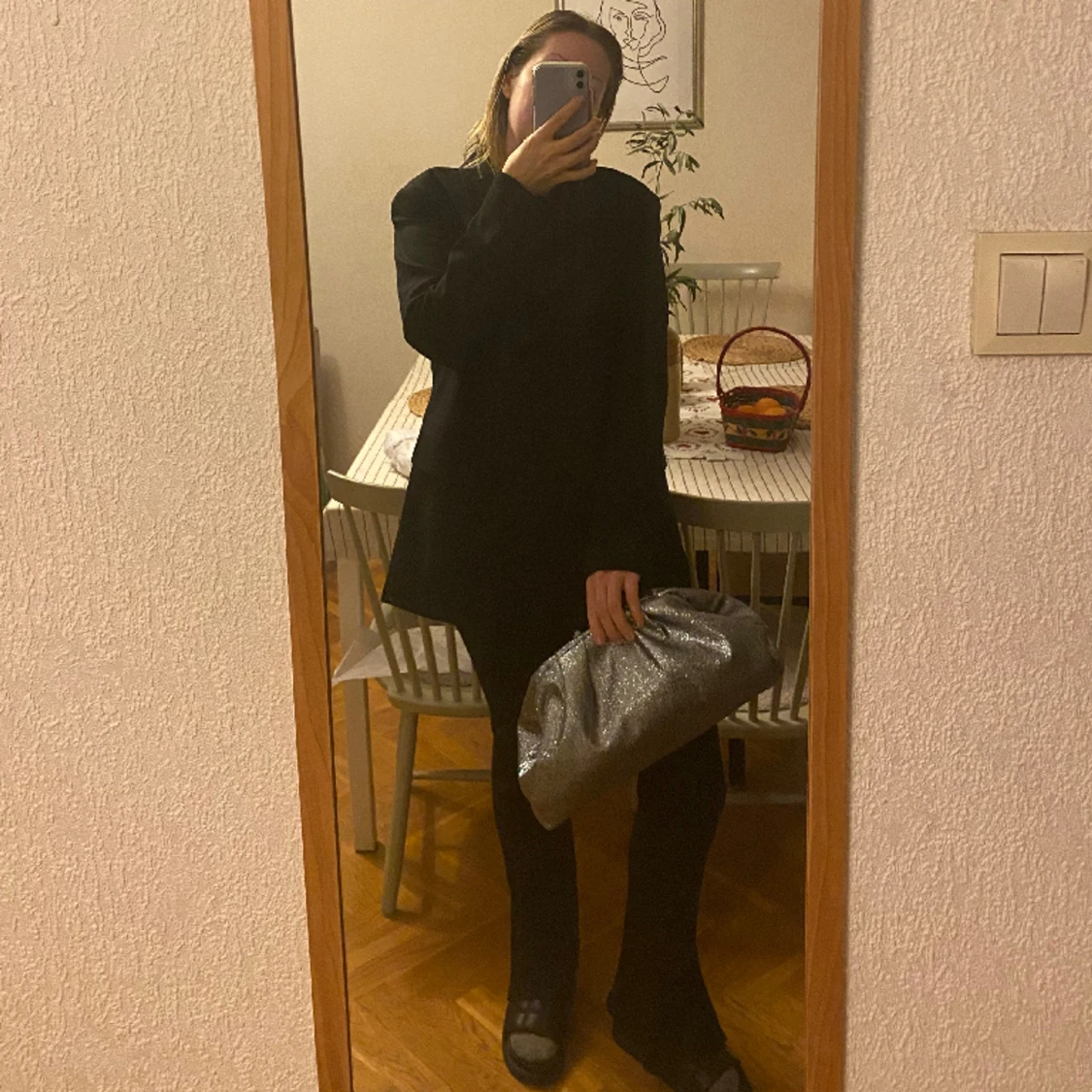 Glitterväska i silver  - 90