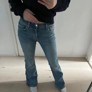 Bootcut jeans - Jätte snygga bootcutjeans från Gina, använda ett fåtal gånger!💕