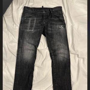 Jeans - Använda men bra skick!!