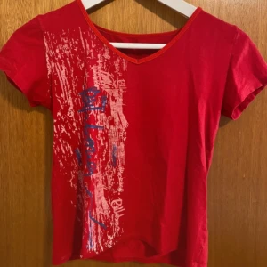 Billabong - Jättesnygg Billabong T-shirt 