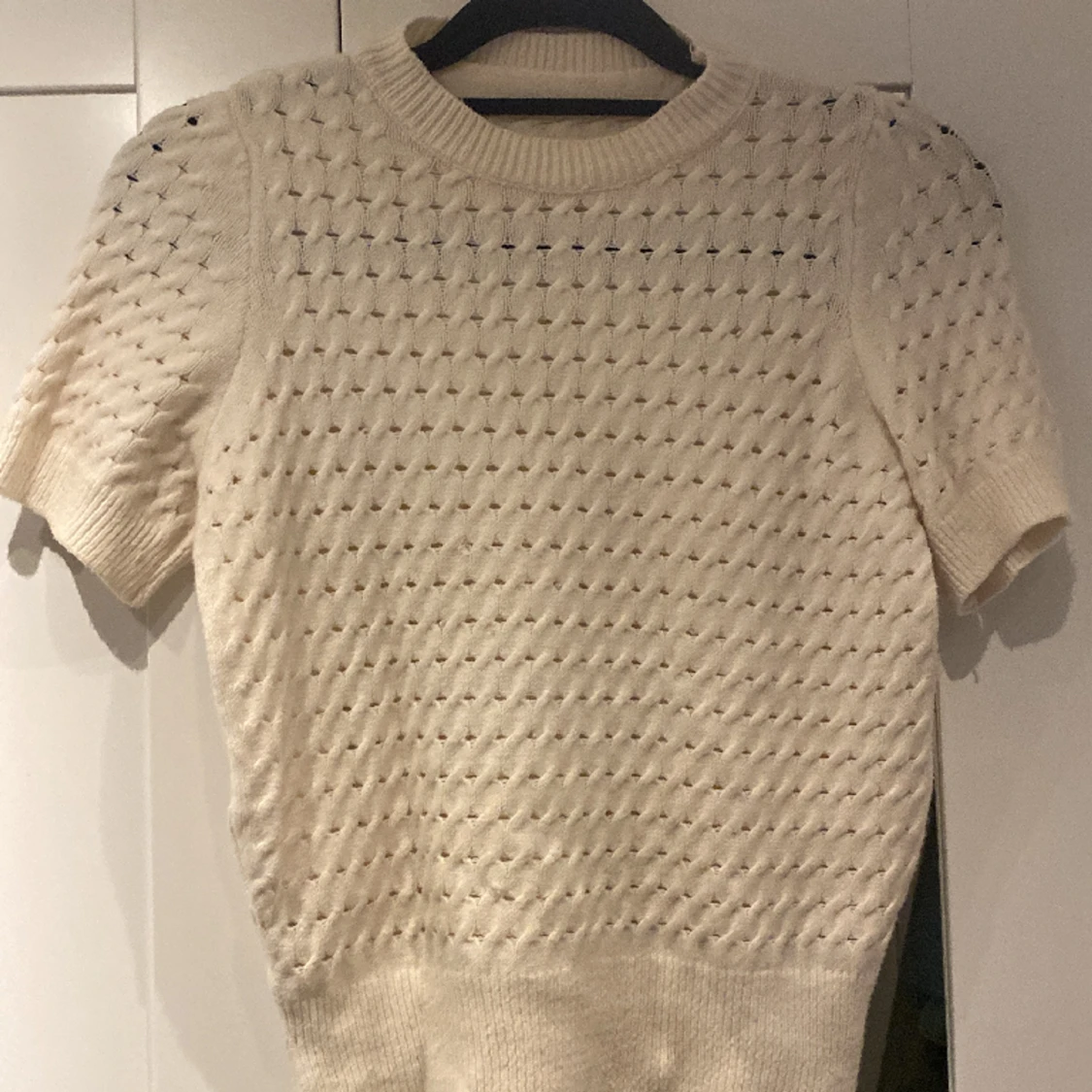 Stickad t-shirt  - 91