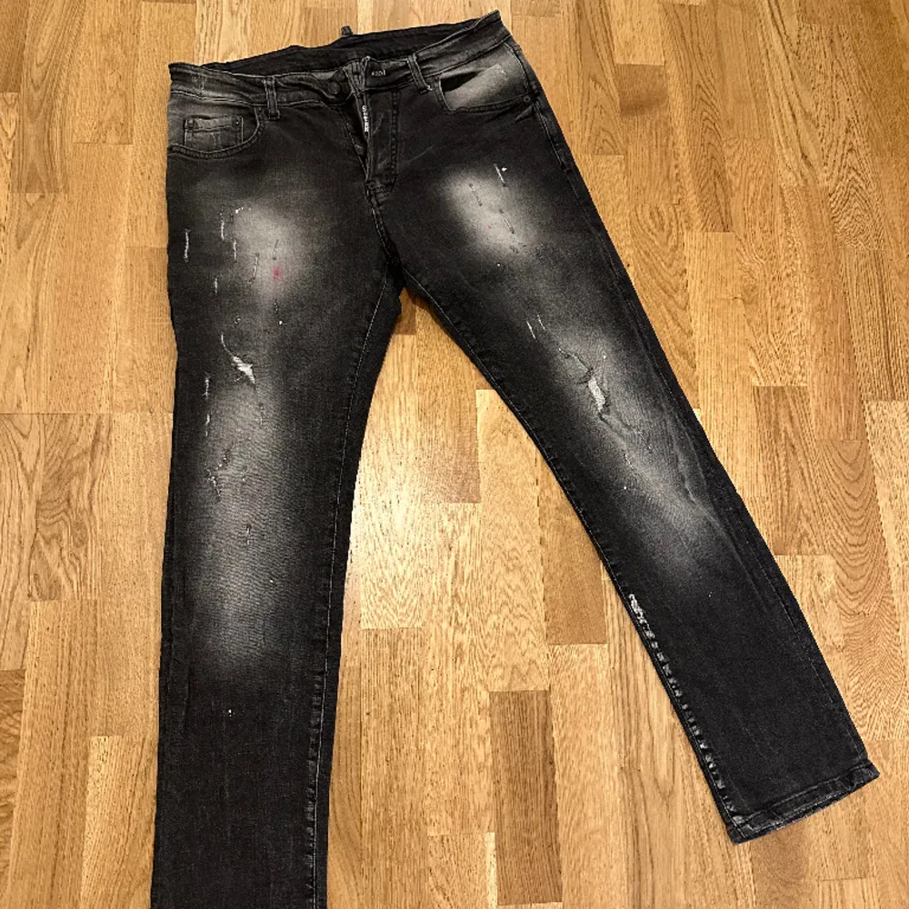 Desquared2 jeans 1:1  Storlek w34. Jeans & Byxor.