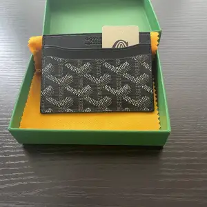 äkta goyard plånbok med box 