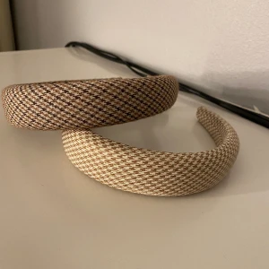 diadem  - två lite tjockare mönstrade diadem 