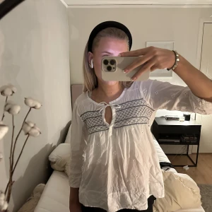 Odd Molly blus - Säljer denna superfina odd molly blus i storlek S. 💓💓💓  Hör av er vid intresse. Pris går att diskutera! 