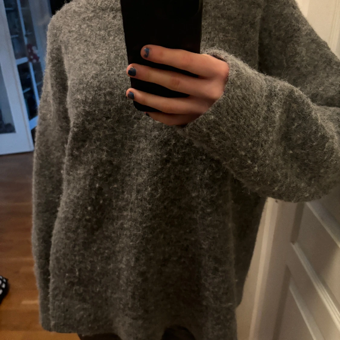 GRÅ ALPACKA TRÖJA