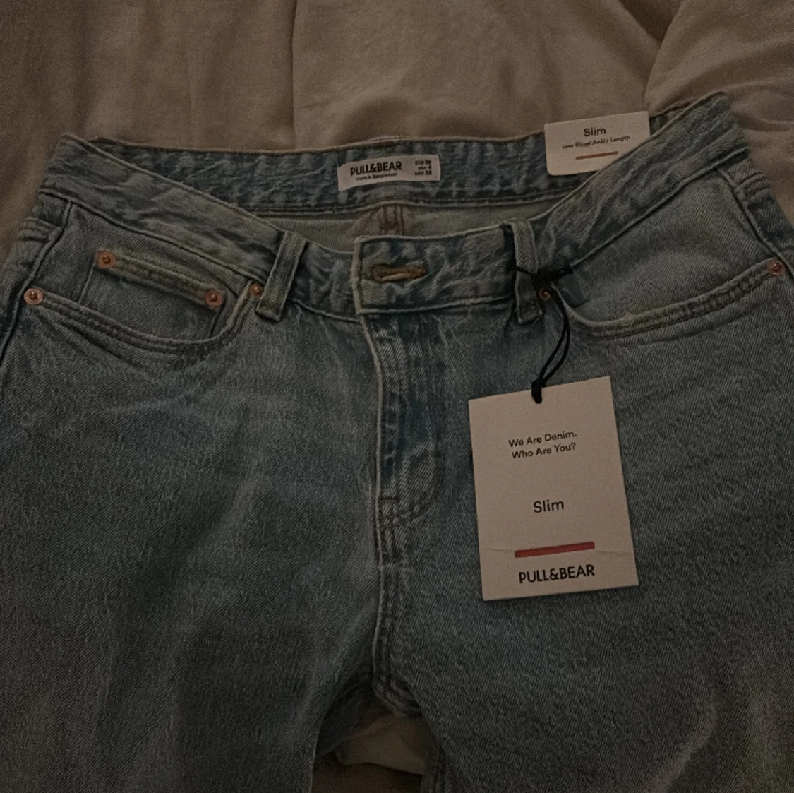Low waist jeans från Pull & Bear