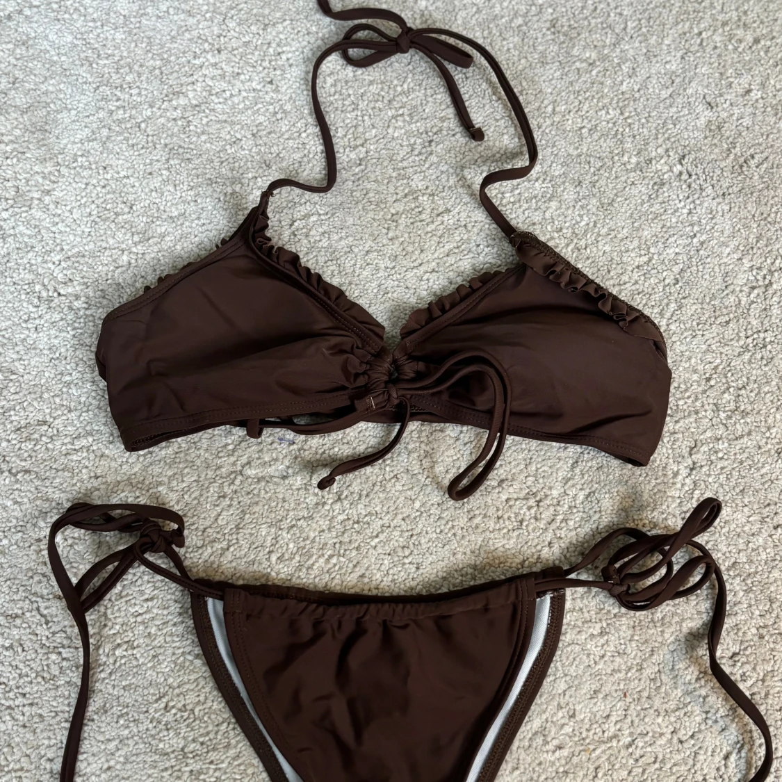 Brun bikini