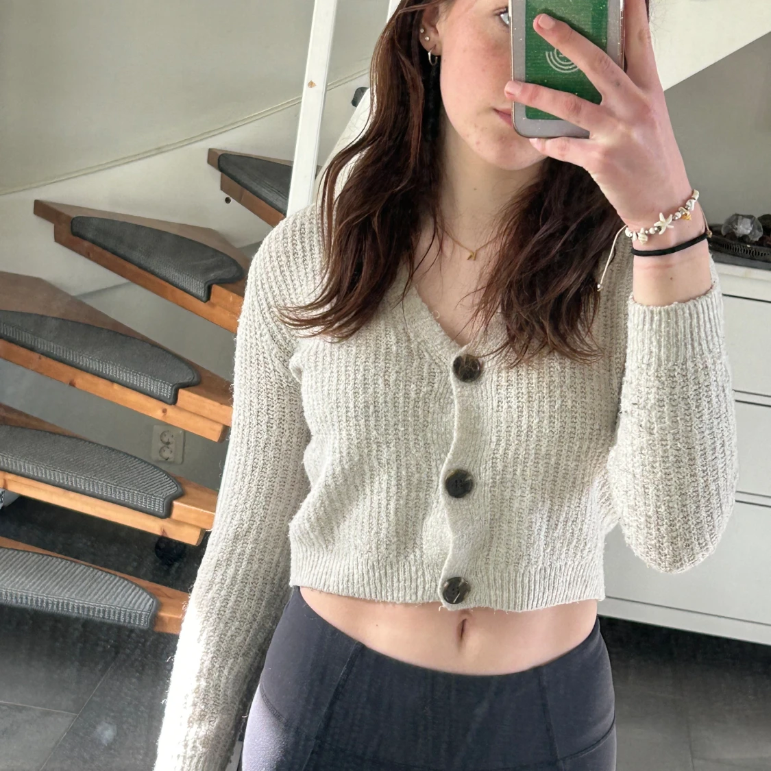 Beige stickad tröja