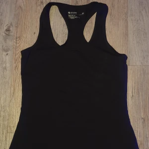 SOC svart "TCS airflow" linne - Har använt den några gånger men är i bra skick! Väldigt bra material.