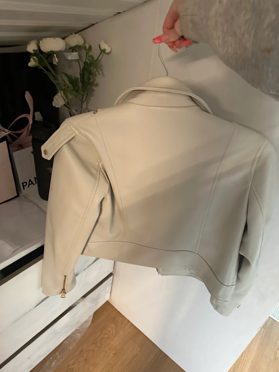 Beige skinnjacka helt ny