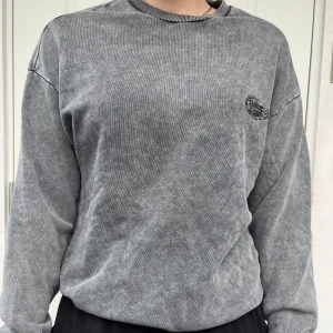 Hoodie - Hoodie