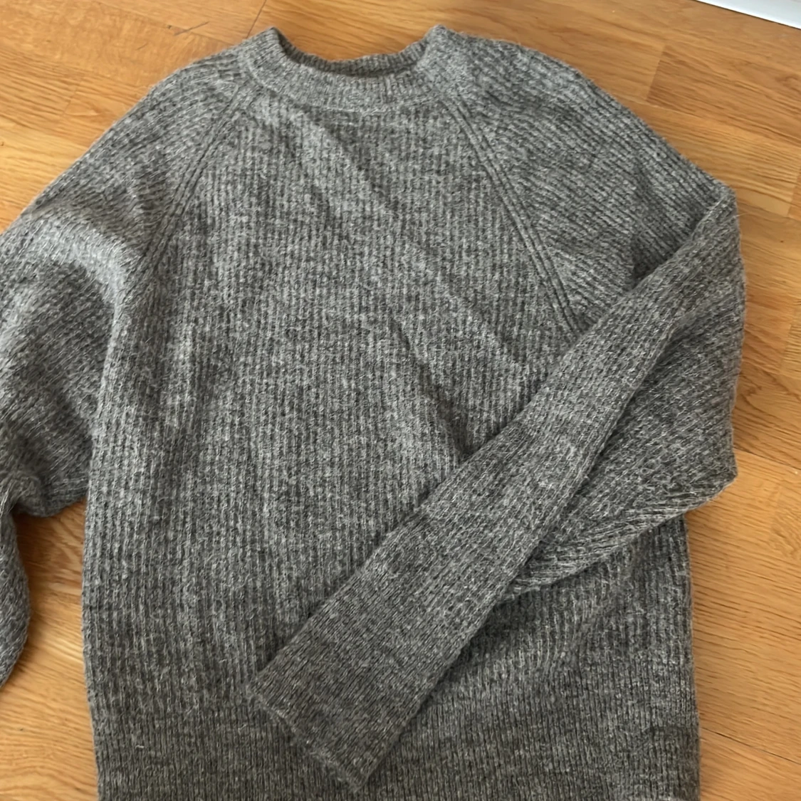 Stickad tröja 