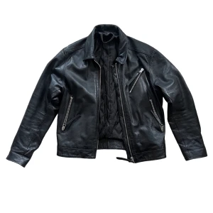 Tiger of Sweden Skinnjacka NYSKICK! - Hej!  Säljer min Tiger of Sweden skinnjacka, sparsamt använd och i skick som ny.  Kostade närmare 6000kr ny.  Storlek L, sitter stort på mig,  jag är 175 cm för referens.   Hälsningar//  Ludvig