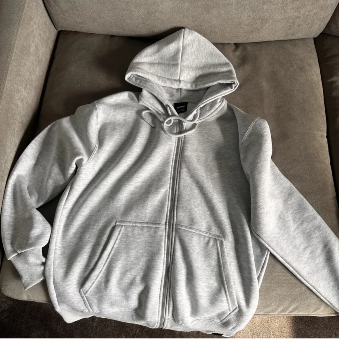 Pull and bear zip up - 91