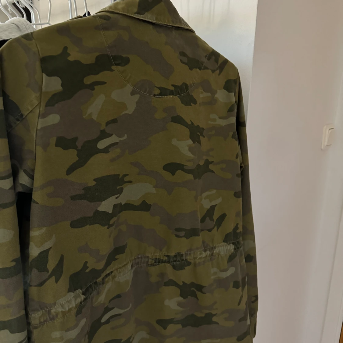 Camoflage jacka - 90