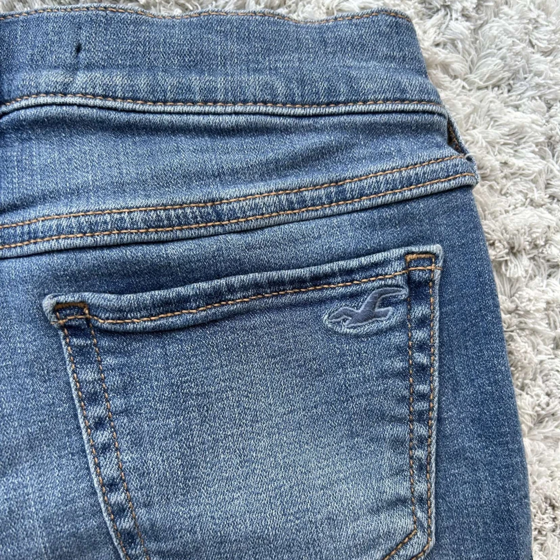 Hollister shorts  - 90