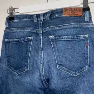 Skinny jeans W25 L30