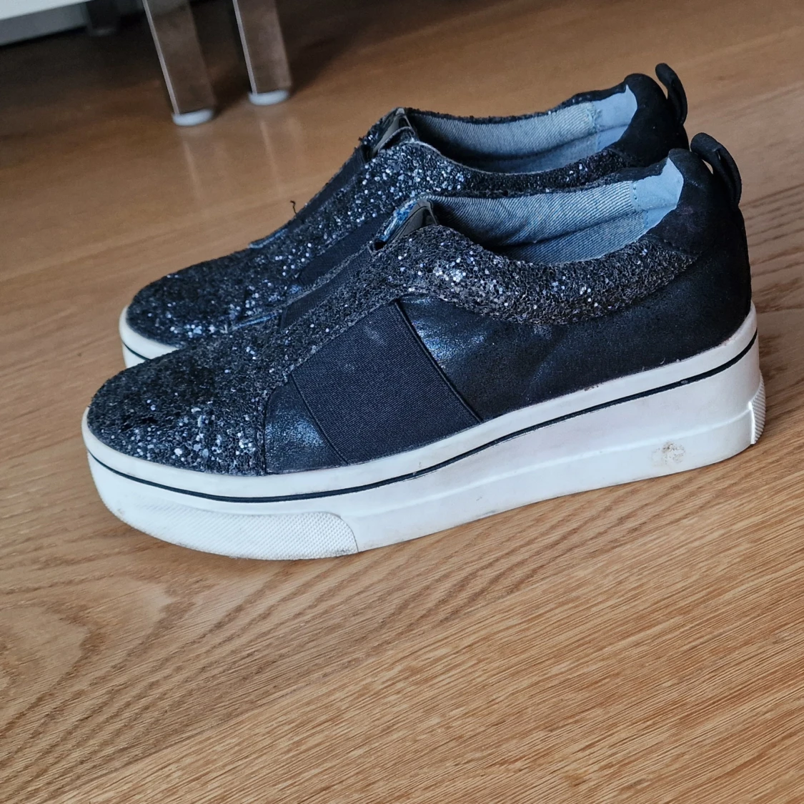 Mariamare sneakers med glitter