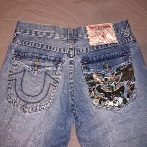 Skit balla true religion jeans i gott skick
