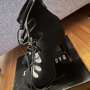 Klackskor - Använda, mocka material