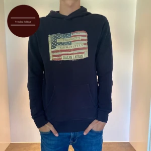 Denim & Supply Hoodie - Säljer denna Ralph Lauren Denim & Supply Hoodien för 649!🤩| Skick 9/10 | Storlek S |  | skriv vid frågor och funderingar! (Modellen är 183 och väger ca 72)