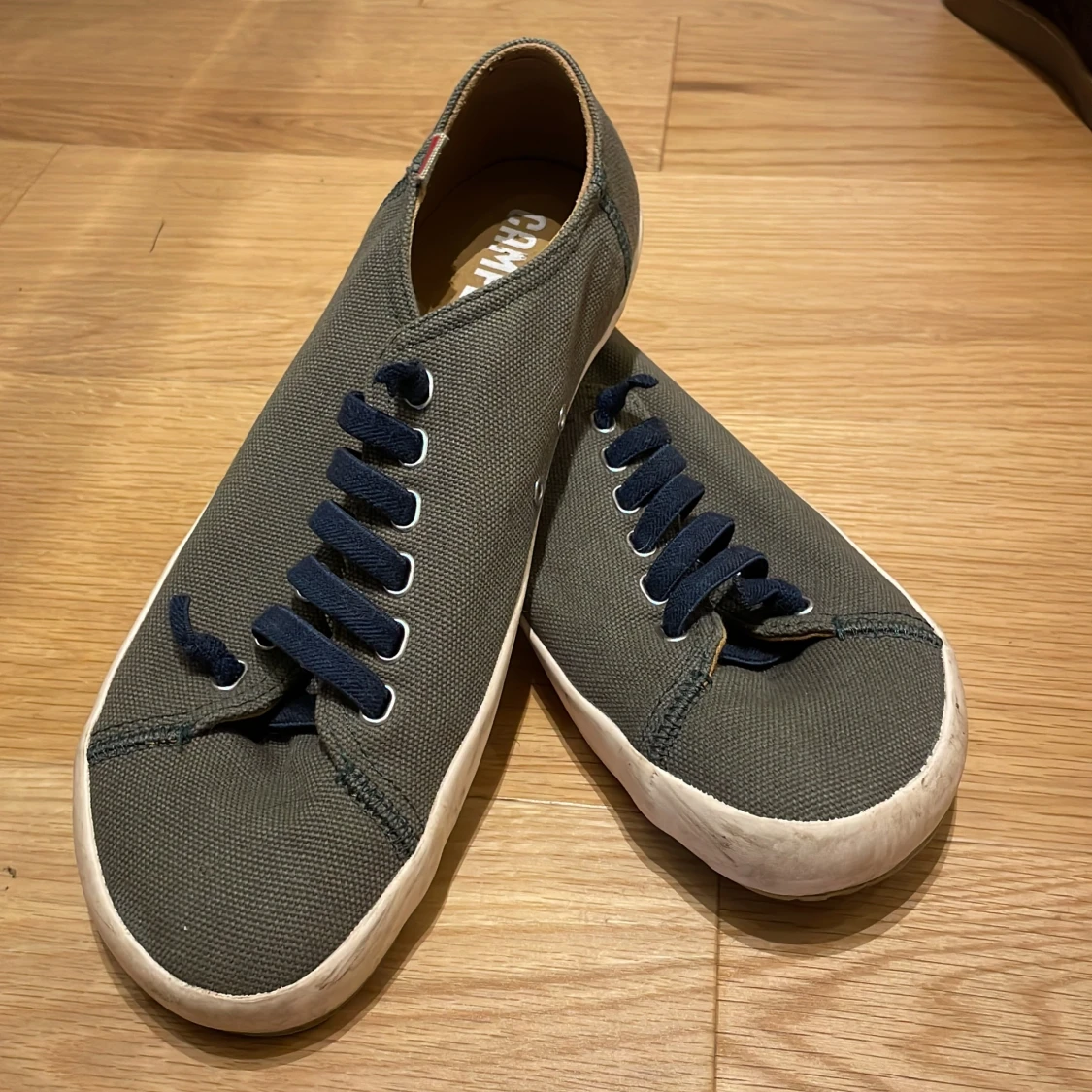 Camper sneakers strl 45 - 91