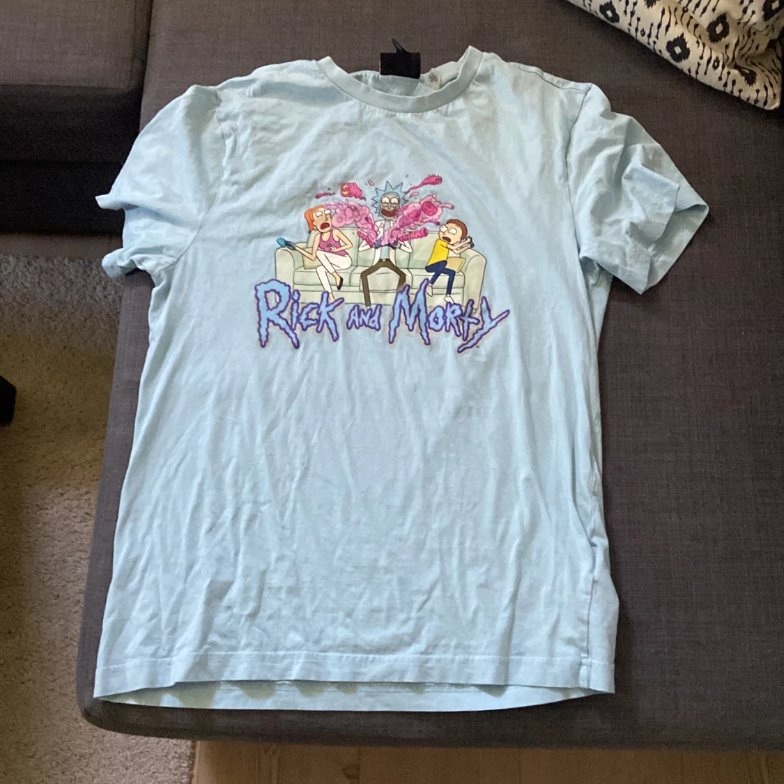 En jätte fin t-shirt som är ljusblå och härlig🩵 Vet inte exakt hur mycket jag köpte den för.