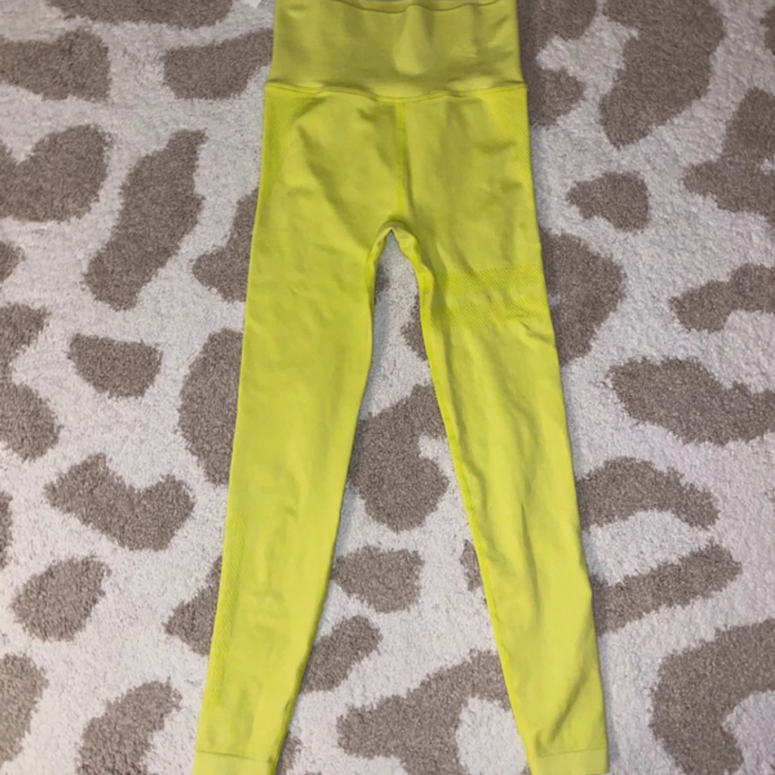 Stronger seamless tights 