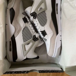 Air jordan 4 - Helt ny air jordan 4