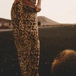 Denna leopard kjol från zara, aldrig använd 💕