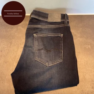 Replay Hyperflex Jeans - Säljer dessa Replay hyperflex jeans för endast 499kr!🤩| jeansen är i toppskick! | Storleken är 166 men är som 28/32 | skriv vid frågor och funderingar!😁