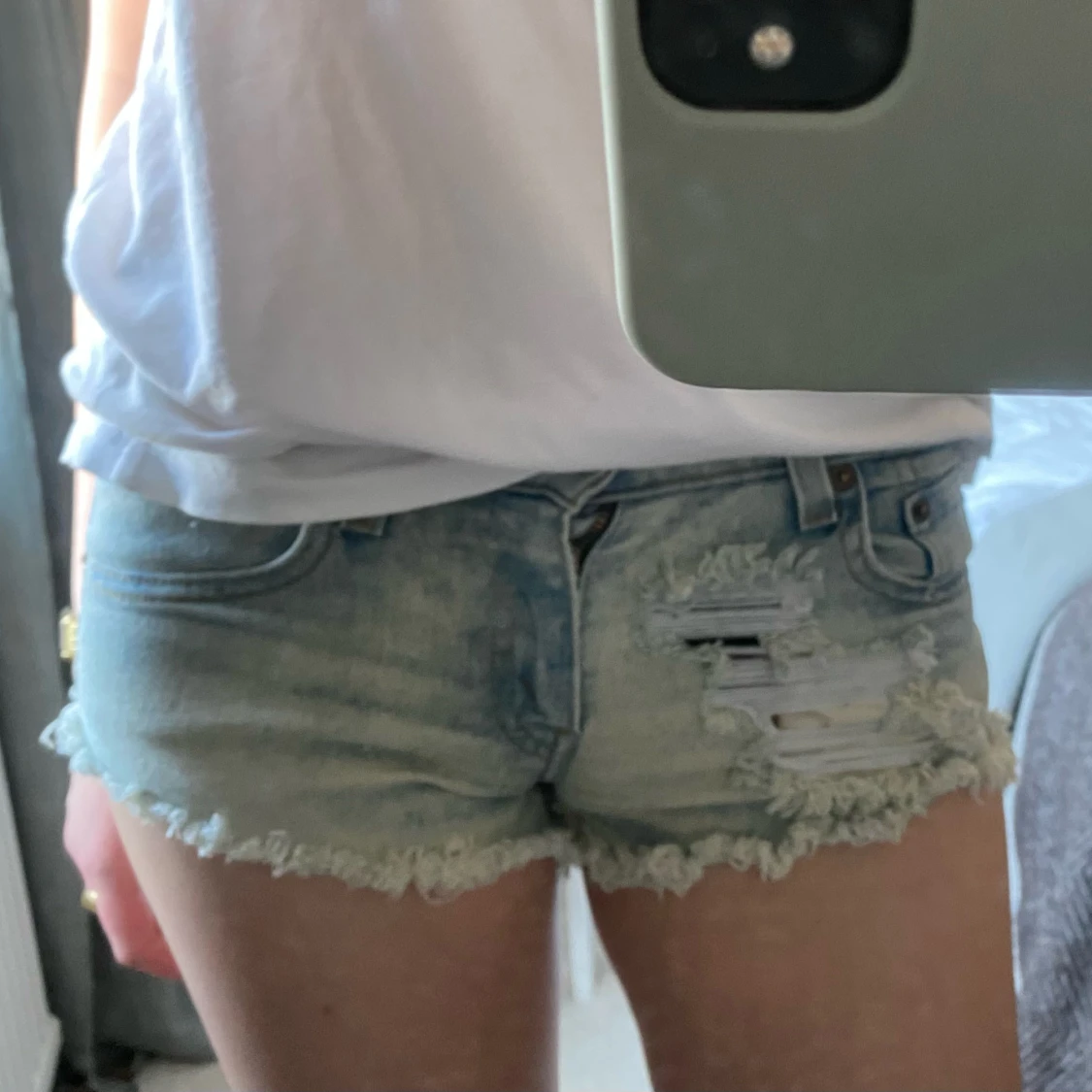 Lågmidjade shorts från levis - 90