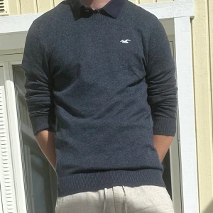 Hollister tröja storlek S  - Fin och jävligt skön tröja i storlek S