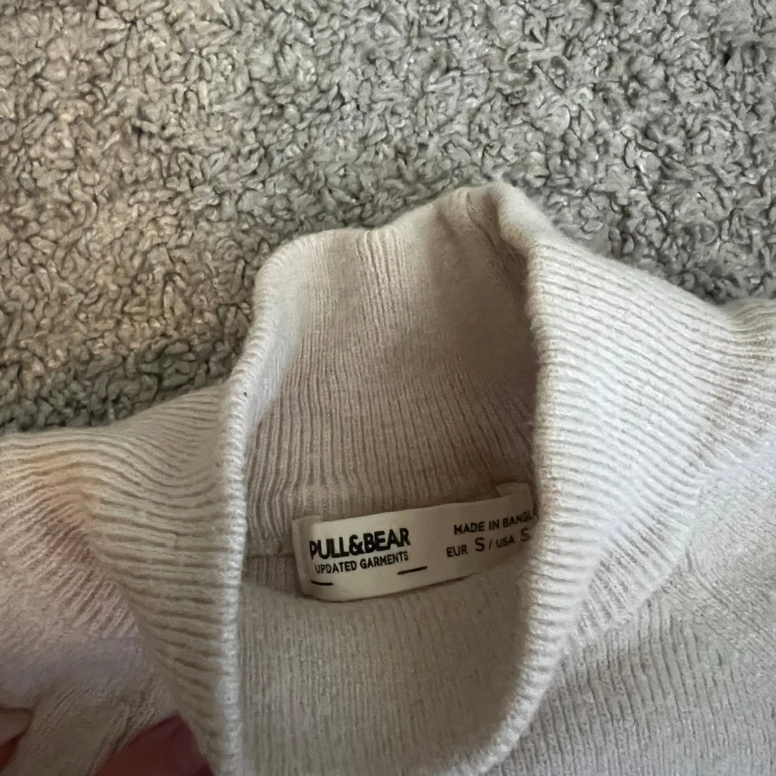 Slimmad stickad tröja  - 91