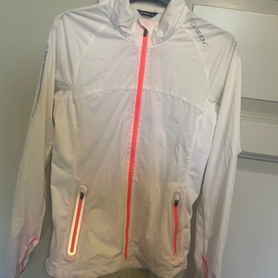 Tunn träningsjacka från Soc - 2