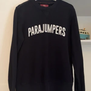 Parajumpers tröja - Parajumpers tröja i fint skick, storlek small