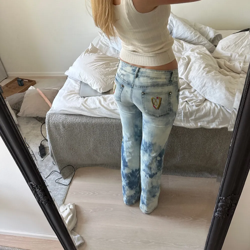 Coola jeans skriv om ni har frågor eller vill veta mått. Jeans & Byxor.