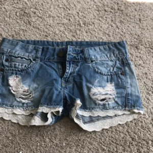 Shorts - Sommar shorts storlek 34