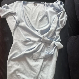 Klänning xl  - Fin klänning från Gina tricot Utan anmärkningar 