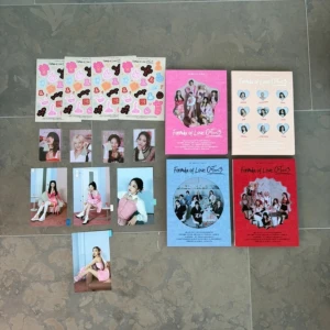 Twice album set: Formula of Love: O+ T = <3 - Album set includes all for 4 versions + some inclusions (see photos)  Condition: mint