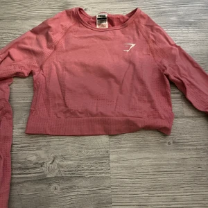 Gymshark topp - Träningströja från gymshark, bra skick