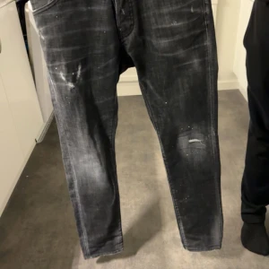 Dsquared2 Jeans - Tags o kvitto finns, köpt på Season