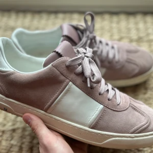 Valentino Flycrew  - Valentino Flycrew 👟🔛👟