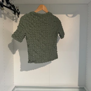 Söt tröja  - Mycket söt topp från lindex inga defekter.