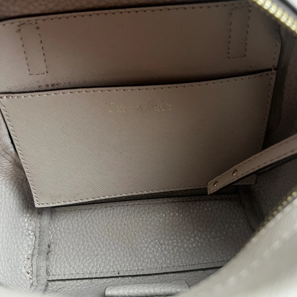 Calvin Klein väska - 91