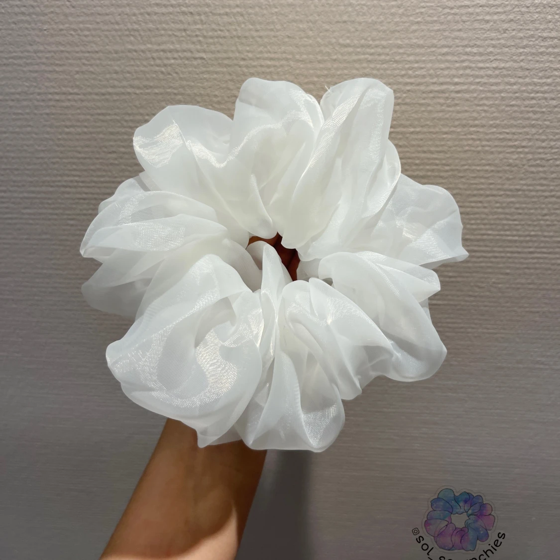 XXL- White Scrunchies 1st - 90