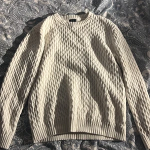 Tröja från HM - Aldrig använd 