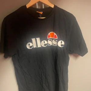 Ellesse t-shirt - Snygg o skön