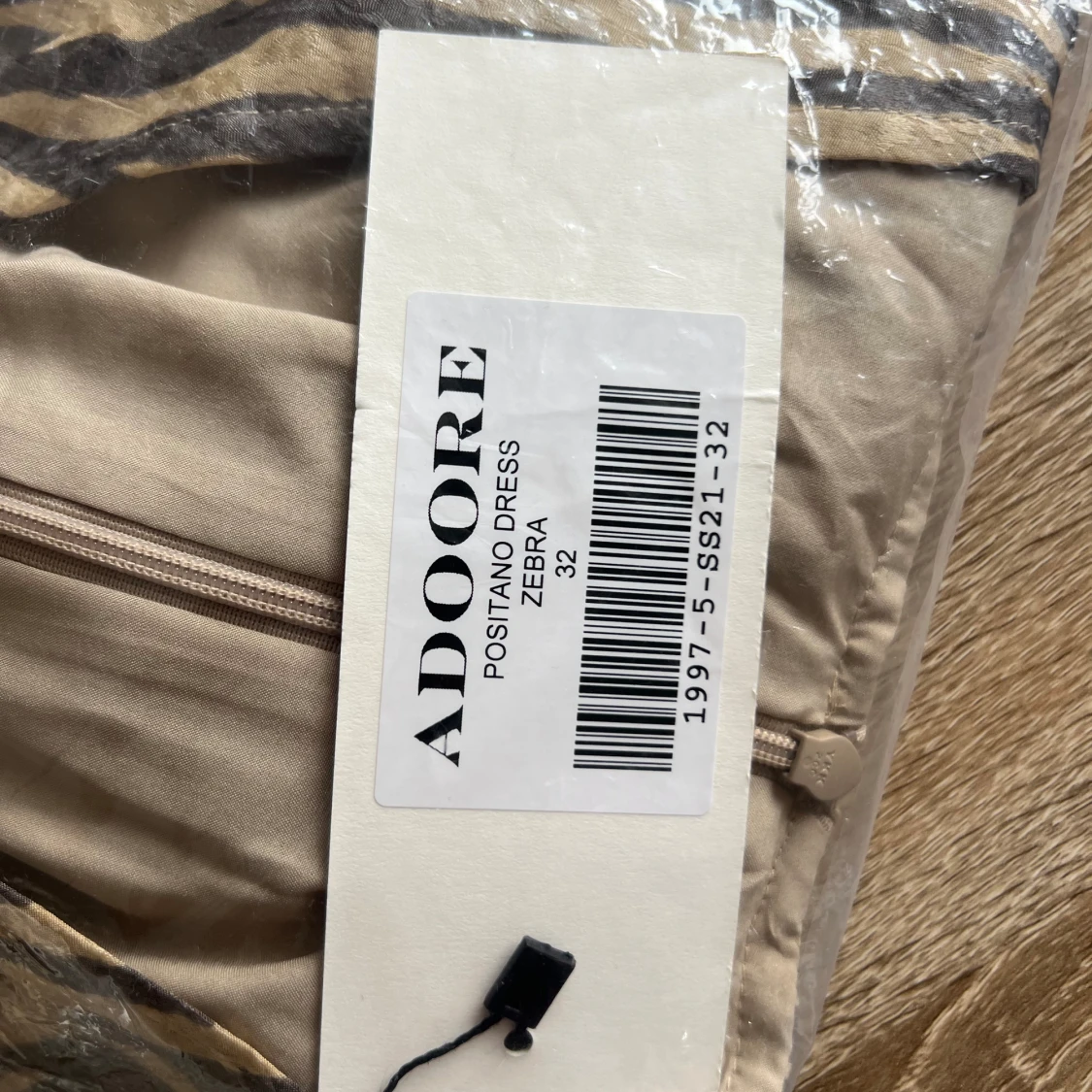 Helt ny Adoore klänning - 92